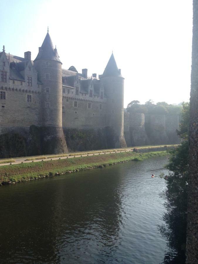 La Ville De Mainguy Josselin Zewnętrze zdjęcie